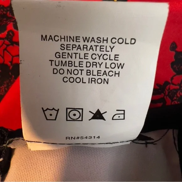 B. Darlin Red & Black Floral Printed Design Sleeveless Halter Neck BodyCon Dress - Picture 7 of 7